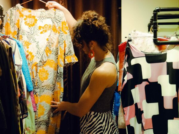 shopping vintage paris seconde main fripes friperie